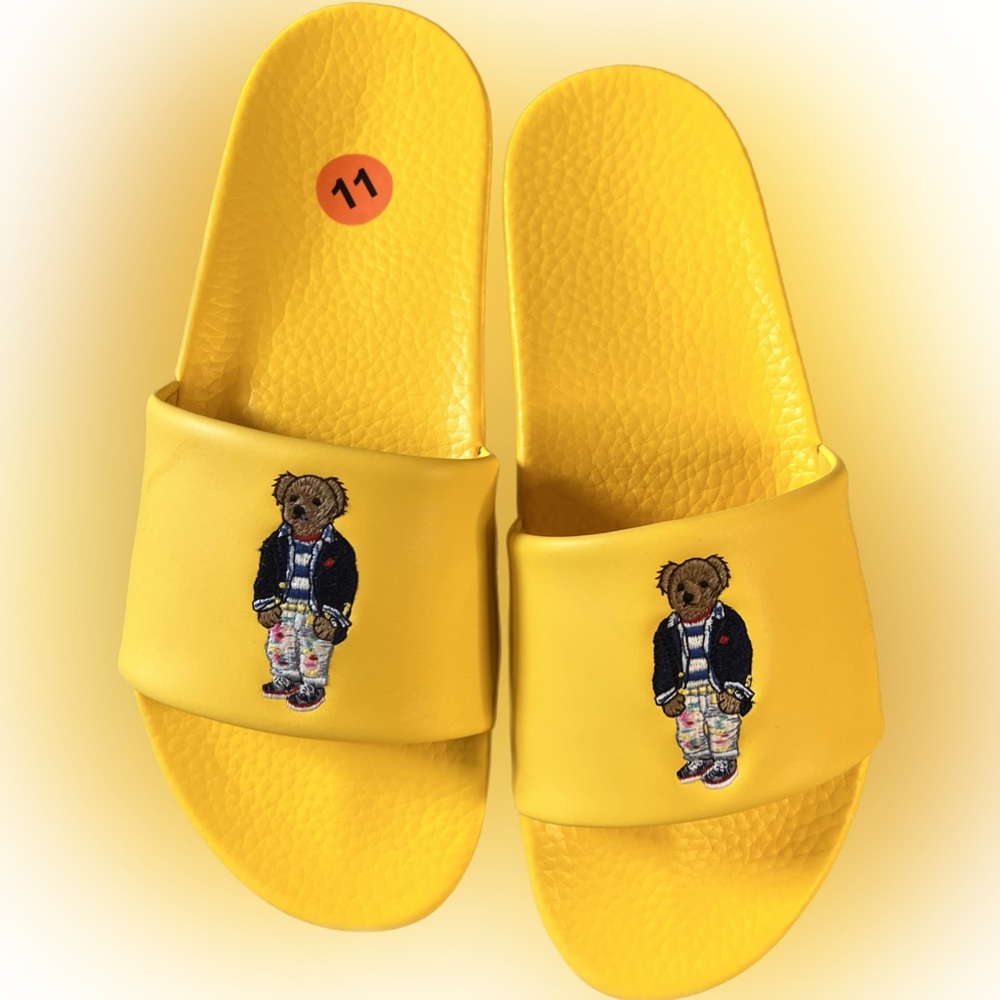 Polo Ralph Lauren Sandals 


Sandals, slides, flip flops